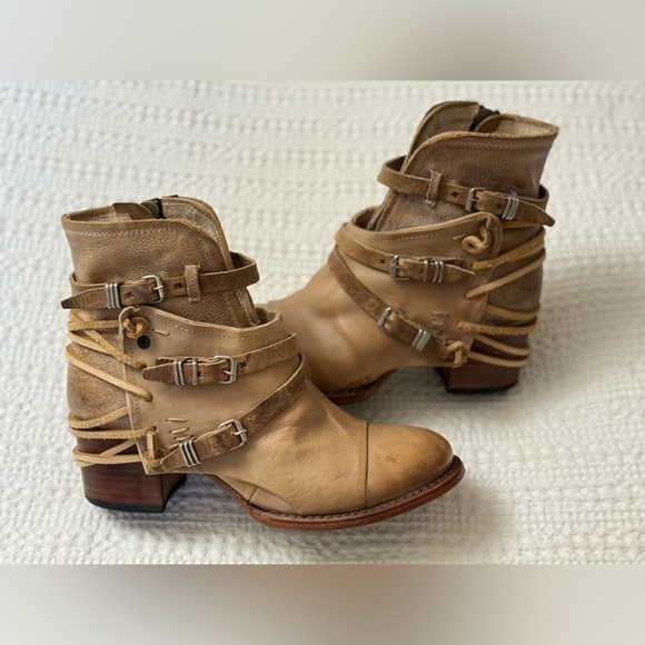 Freebird by Steven Crue Strapy Ankle Boots Women's Size 8 Boho Western Leather - Picture 14 of 16